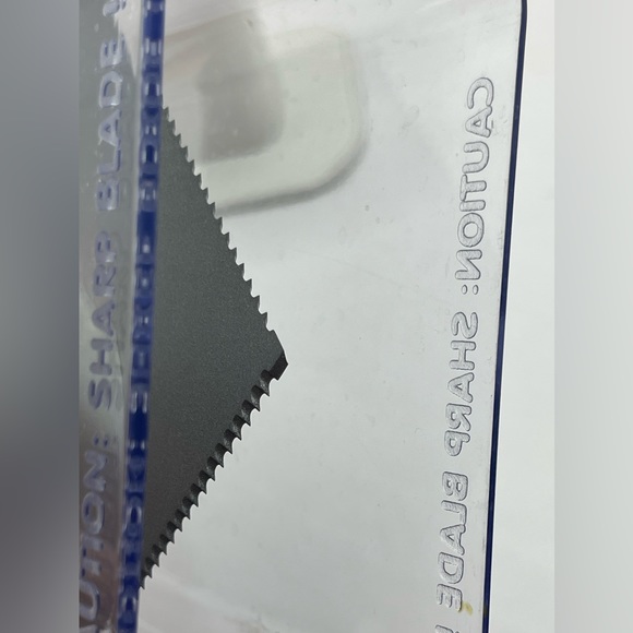 Williams Sonoma Bagel Cutter LIKE NEW - Picture 3 of 3